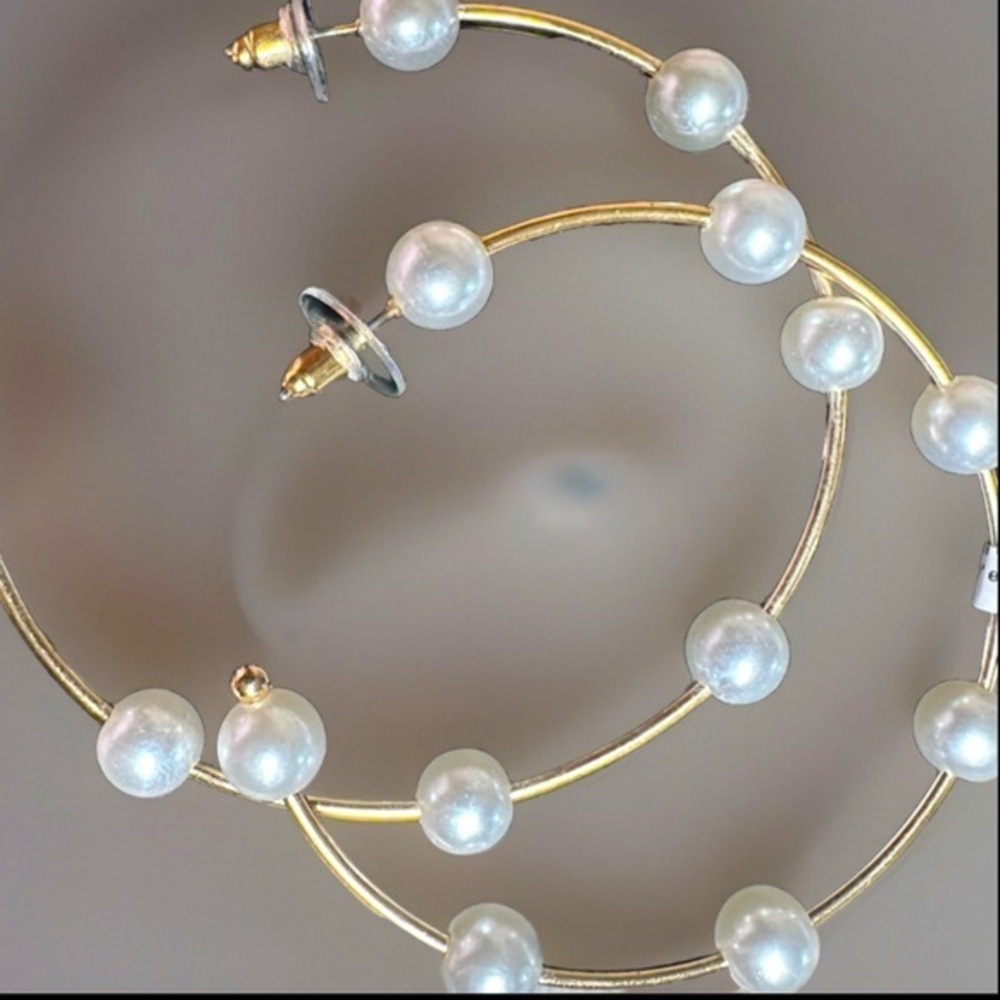 NWT Free People Hoop Gold Earrings